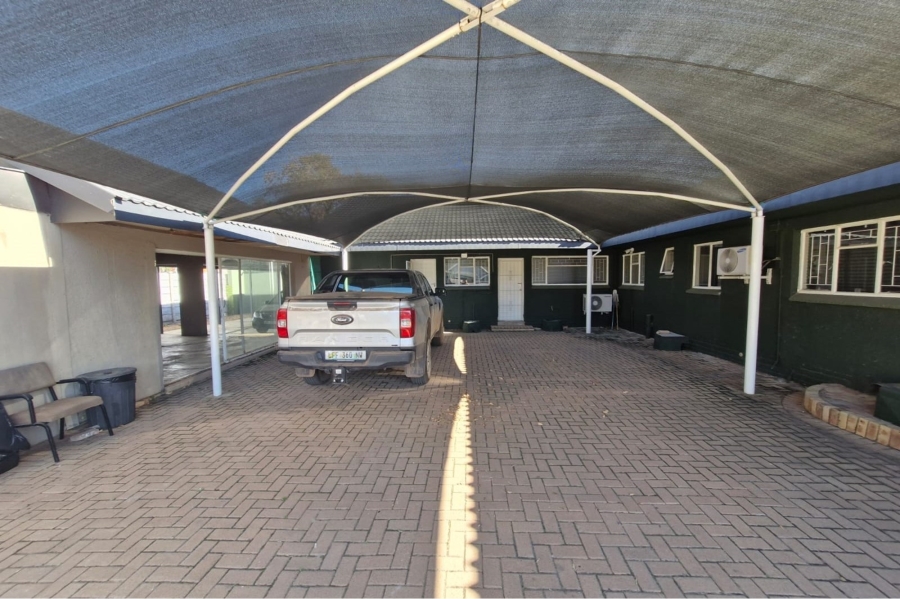 Commercial Property for Sale in Wilkoppies North West